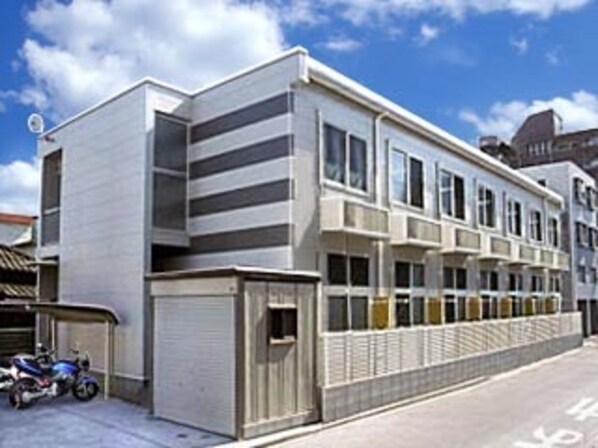 レオパレスエトワール 栄町の物件外観写真